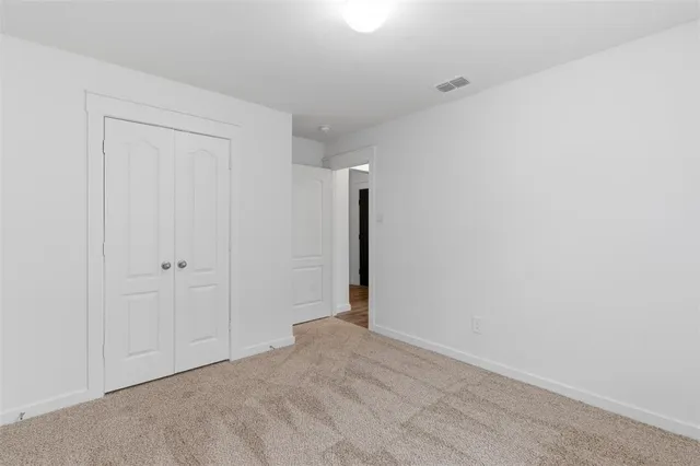 $2,200 | 2621 Moser Lane, Royse City, TX 75189