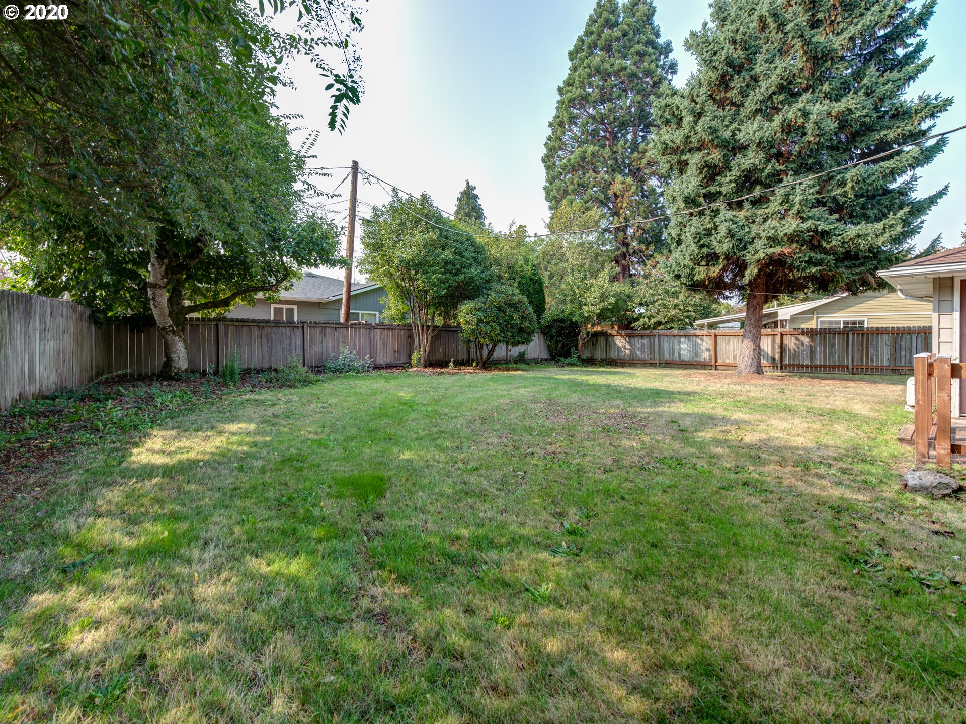 310 Rustic Place Eugene, OR 97401 - Photo 19 of 22 Gallery Image 19