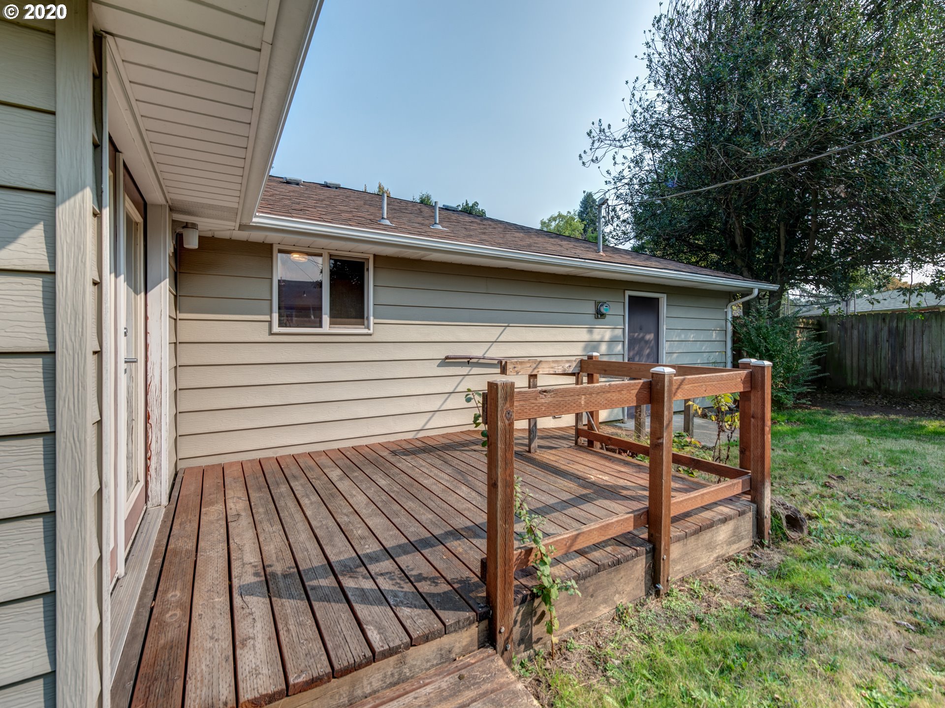 310 Rustic Place Eugene, OR 97401 - Photo 8 of 22 Gallery Image 8