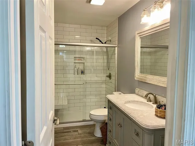 $215,000 | 20 Birchwood Road, Litchfield, IL 62056