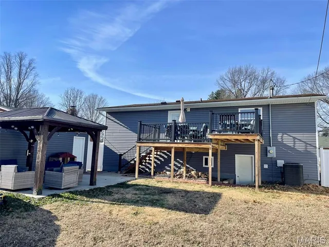 $215,000 | 20 Birchwood Road, Litchfield, IL 62056