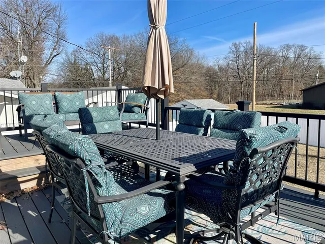 $215,000 | 20 Birchwood Road, Litchfield, IL 62056