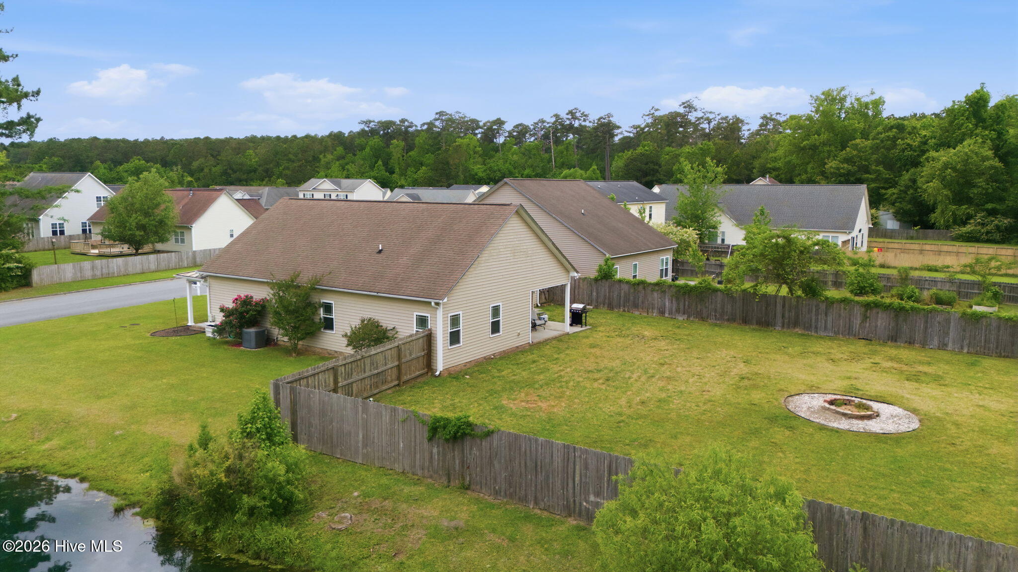 200 Station House Road New Bern, NC 28562 - Photo 31 of 40 Oversized Back yard with firepit