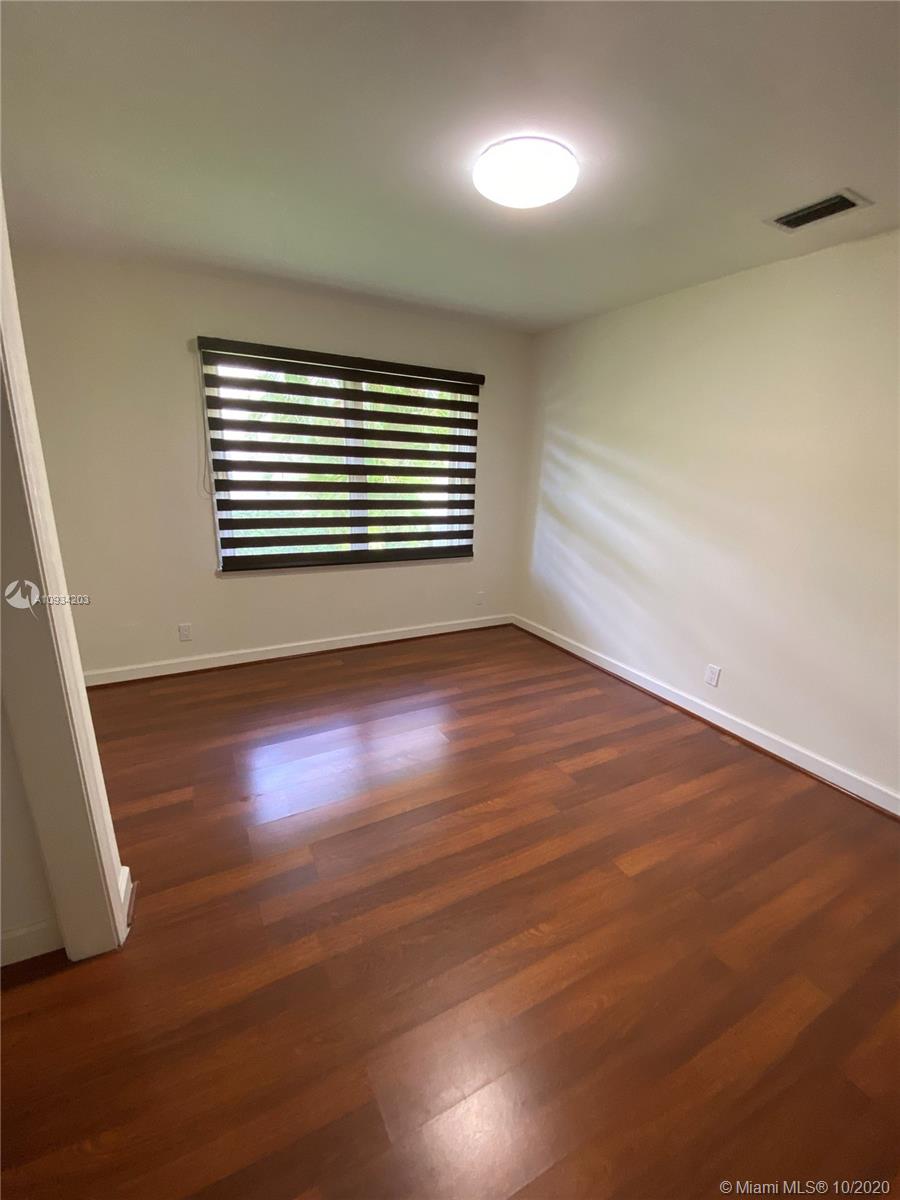 1340 Southwest 19th Avenue Boca Raton, FL 33486 - Photo 12 of 25