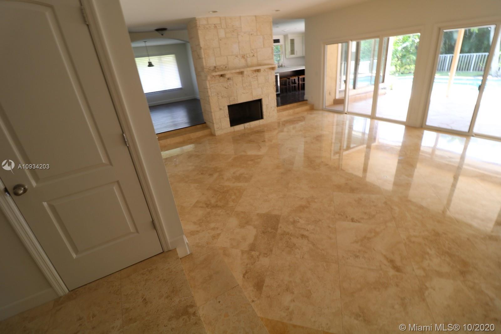 1340 Southwest 19th Avenue Boca Raton, FL 33486 - Photo 4 of 25