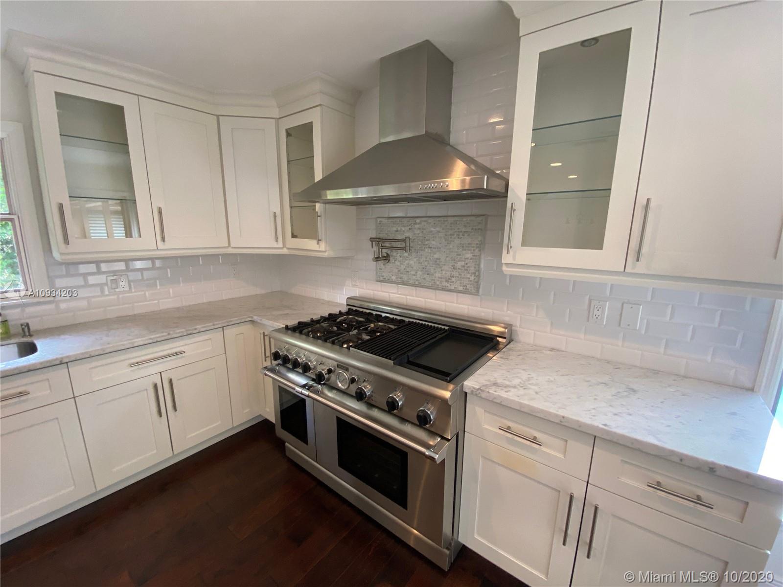 1340 Southwest 19th Avenue Boca Raton, FL 33486 - Photo 10 of 25