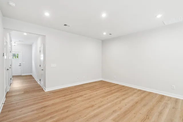 $309,990 | 1056 Cres Cv Lane, Summerville, SC 29483