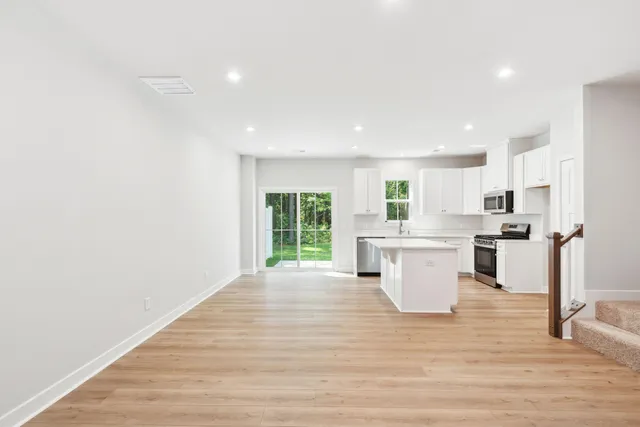 $309,990 | 1056 Cres Cv Lane, Summerville, SC 29483