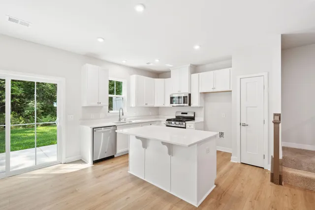 $309,990 | 1056 Cres Cv Lane, Summerville, SC 29483