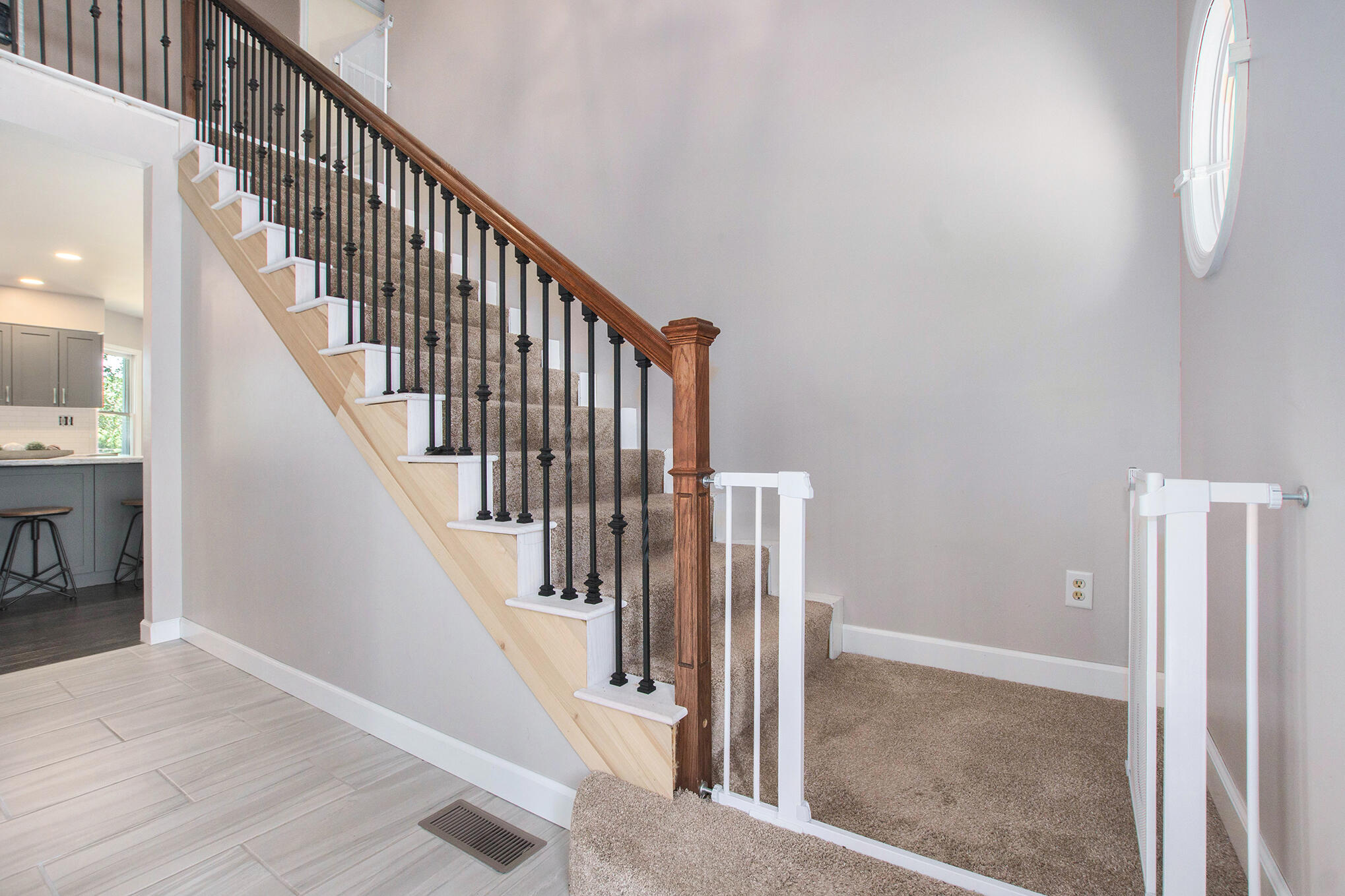 4943 Coloma Road Coloma, MI 49038 - Photo 2 of 22 DSC03671