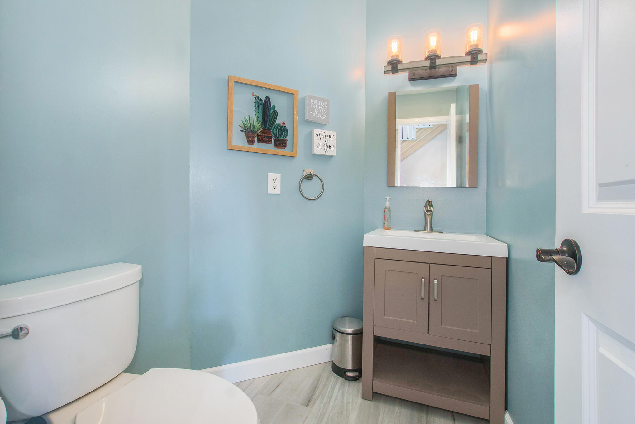 4943 Coloma Road Coloma, MI 49038 - Photo 7 of 22 DSC03697