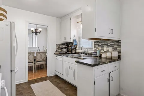 $339,900 | 3708 West Old Shakopee Road, Bloomington, MN 55431