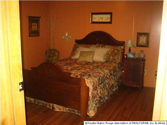 19255 Taylor Road Livingston, LA 70754 - Photo 8 of 9 Gallery Image 8