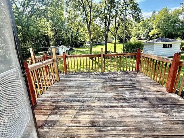 $219,000 | 212 Sanderson Drive, Richmond, MO 64085