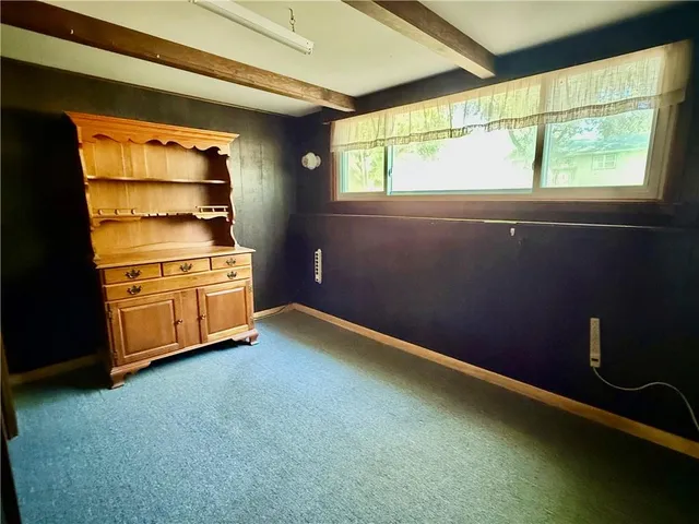 $219,000 | 212 Sanderson Drive, Richmond, MO 64085