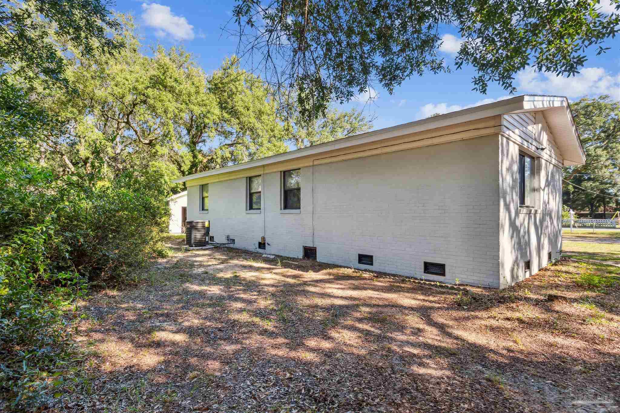 6512 Hamilton Bridge Road Milton, FL 32570 - Photo 21 of 22 Gallery Image 21