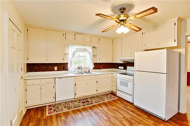17735 Newby Chapel Road Athens, AL 35613 - Photo 7 of 17
