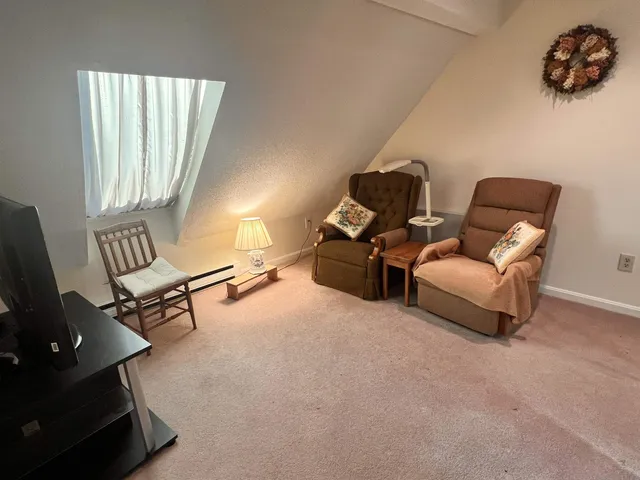 $230,000 | 42 Heritage Condos Way, Unit 14D, Woodstock, VT 05091