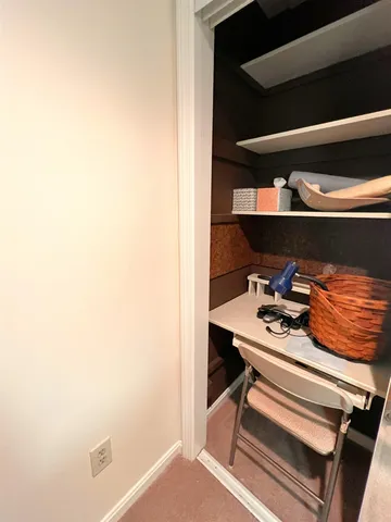 $230,000 | 42 Heritage Condos Way, Unit 14D, Woodstock, VT 05091