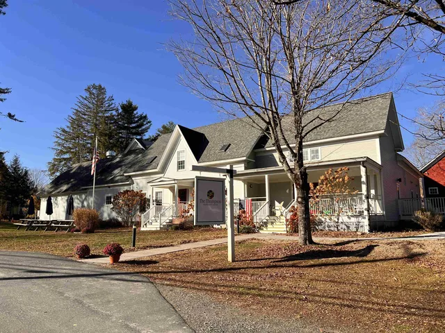 $230,000 | 42 Heritage Condos Way, Unit 14D, Woodstock, VT 05091