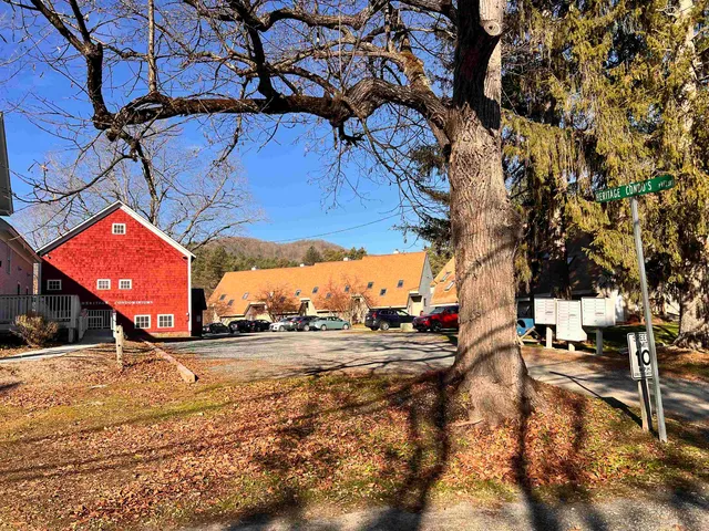 $230,000 | 42 Heritage Condos Way, Unit 14D, Woodstock, VT 05091