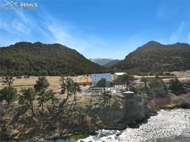 a view of a terrace with sitting area