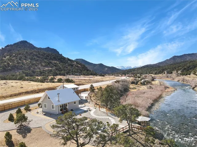 $1,099,900 | 7101 Highway 50, Salida, CO 81201
