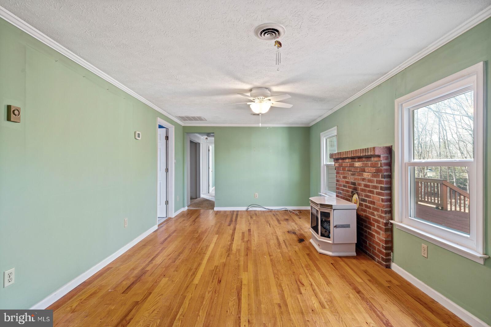 3167 Rappahannock Road Colonial Beach, VA 22443 - Photo 8 of 39 Gallery Image 8