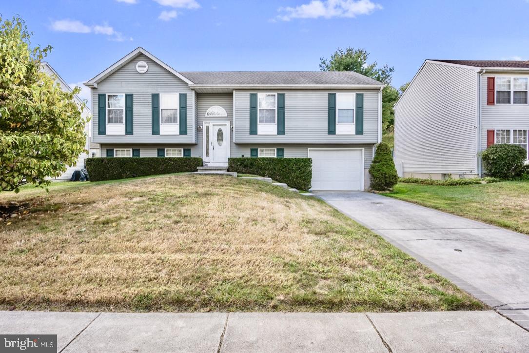 29 Belfort Loop Newark, DE 19702 - Photo 2 of 32