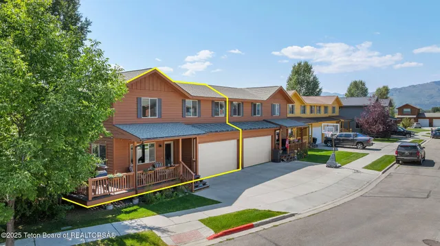 $1,390,000 | 1874 Josephine Loop, Jackson, WY 83001
