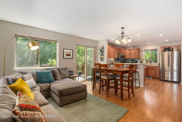 $1,390,000 | 1874 Josephine Loop, Jackson, WY 83001