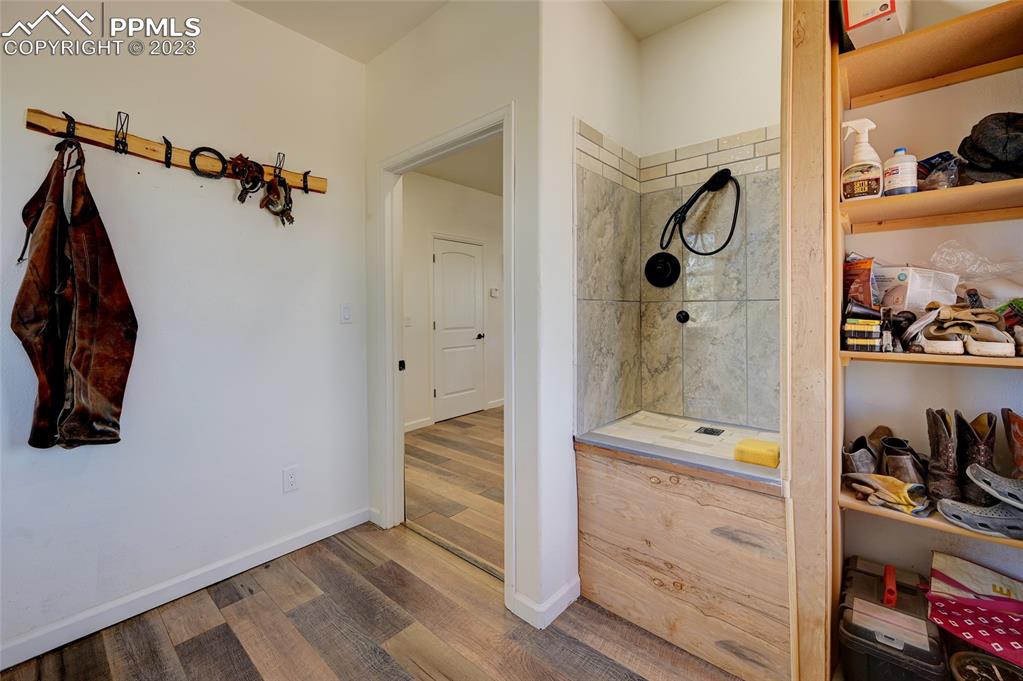 13880 Eastonville Road Elbert, CO 80106 - Photo 31 of 44 a view of walk in closet