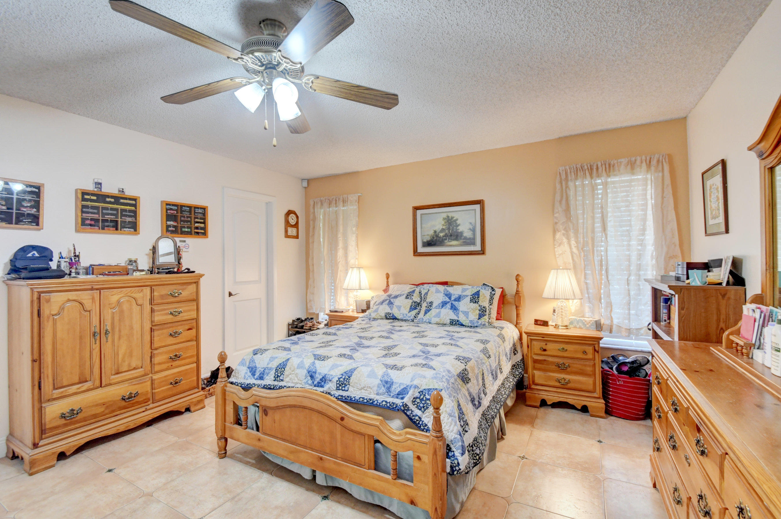 9556 Old Pine Road Boca Raton, FL 33428 - Photo 11 of 32 DSC_8467_68_69_70_71