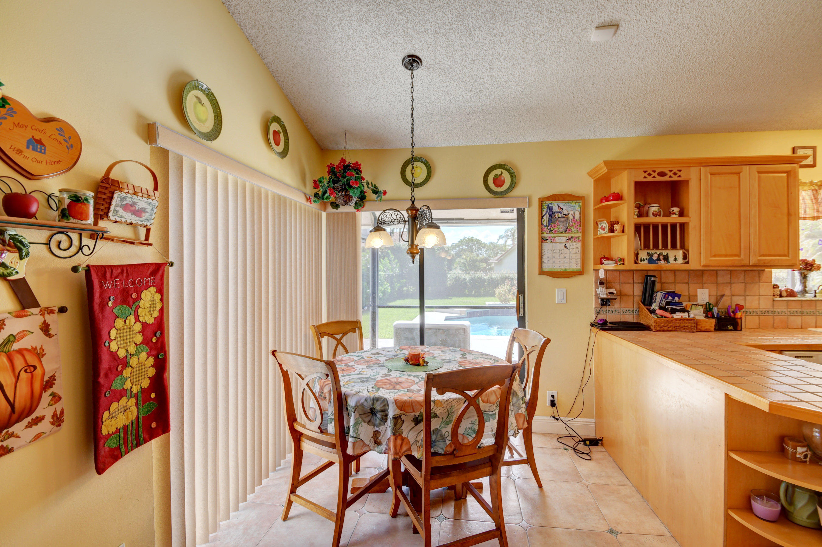 9556 Old Pine Road Boca Raton, FL 33428 - Photo 8 of 32 DSC_8422_3_4_5_6