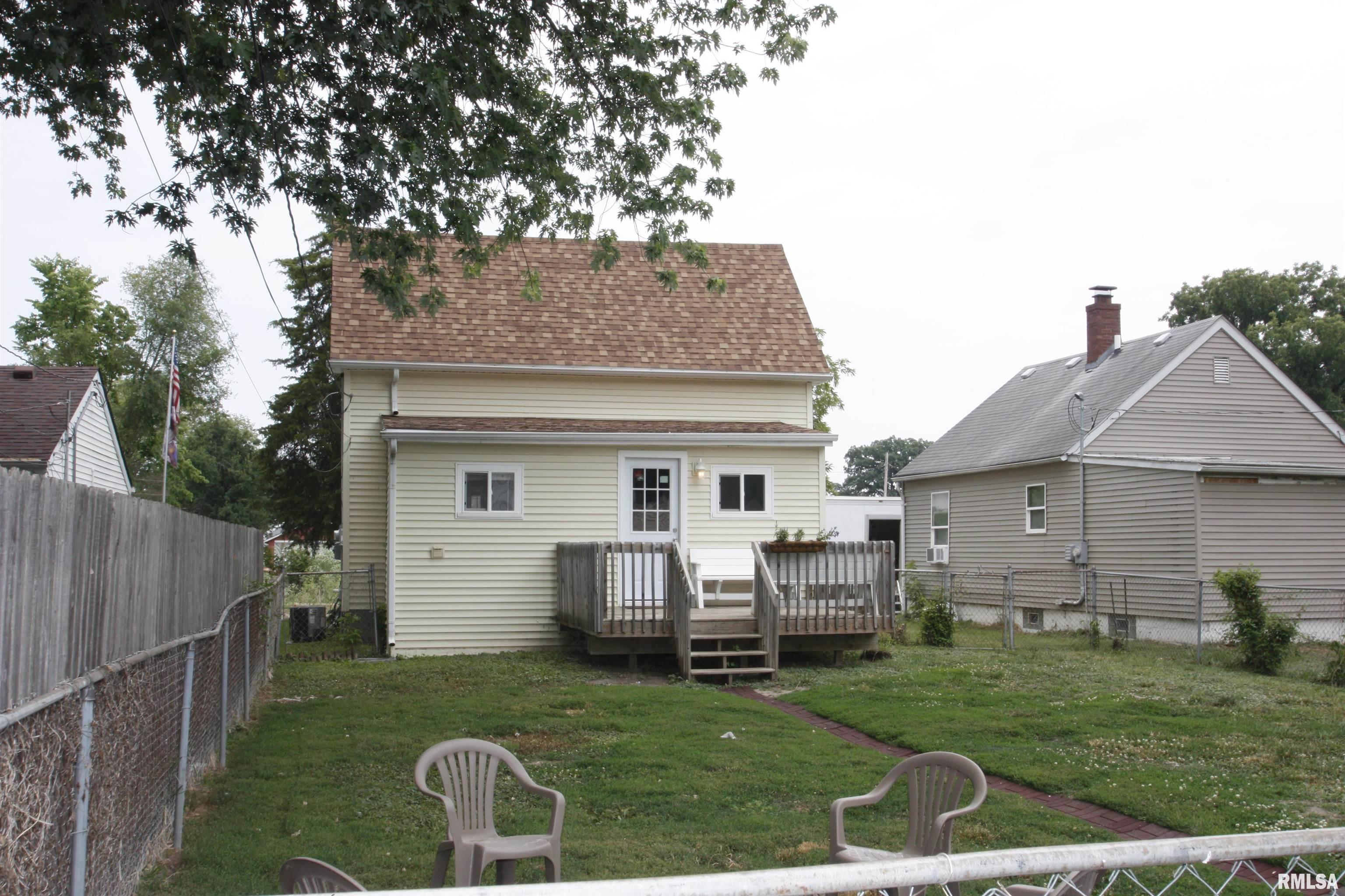 702 Indian Road Davenport, IA 52802 - Photo 13 of 16 Gallery Image 13