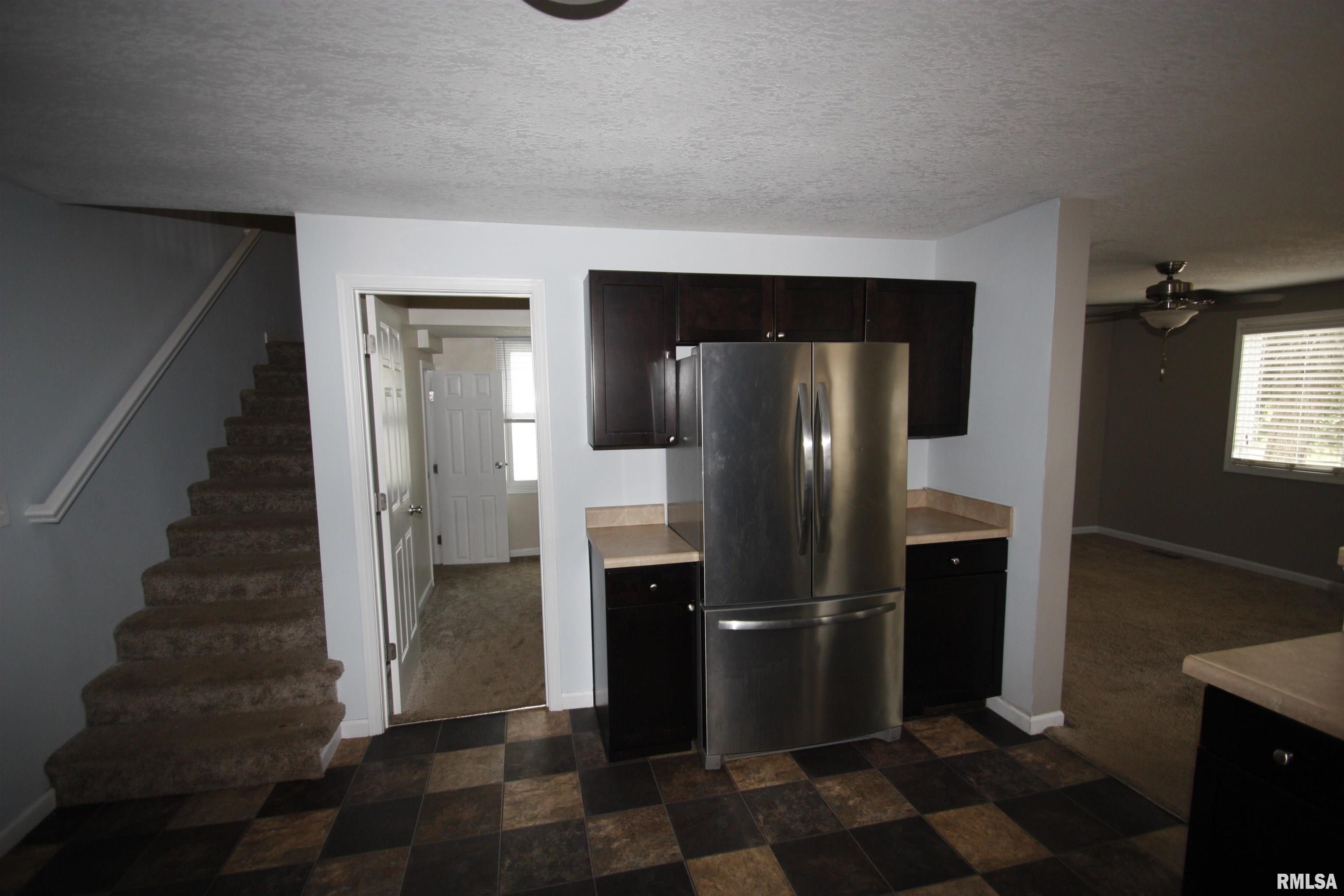 702 Indian Road Davenport, IA 52802 - Photo 5 of 16 Gallery Image 5