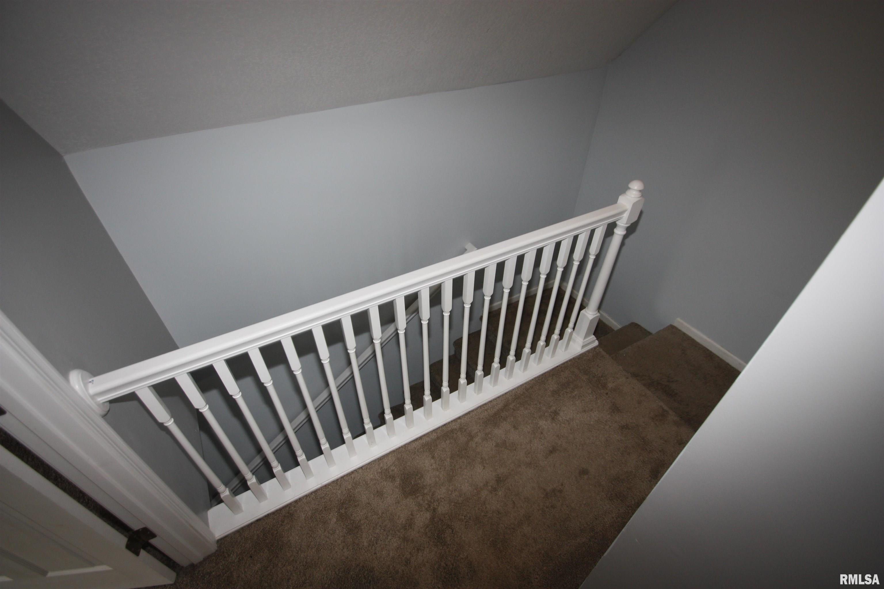 702 Indian Road Davenport, IA 52802 - Photo 7 of 16 Gallery Image 7