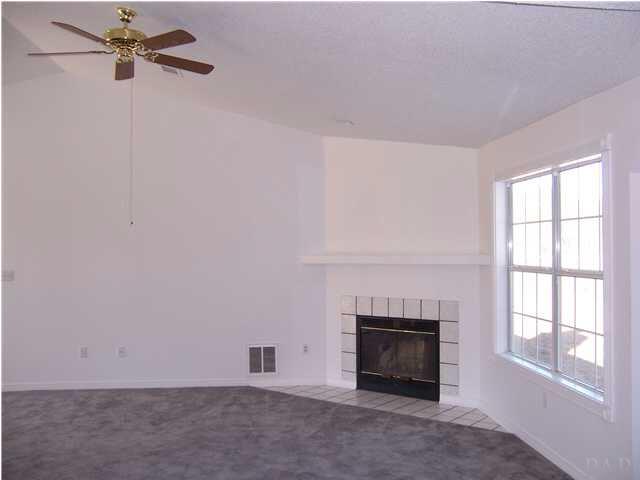 900 Ridge View Lane Pensacola, FL 32514 - Photo 4 of 10 FAMILY ROOM WITH FIREPLACE