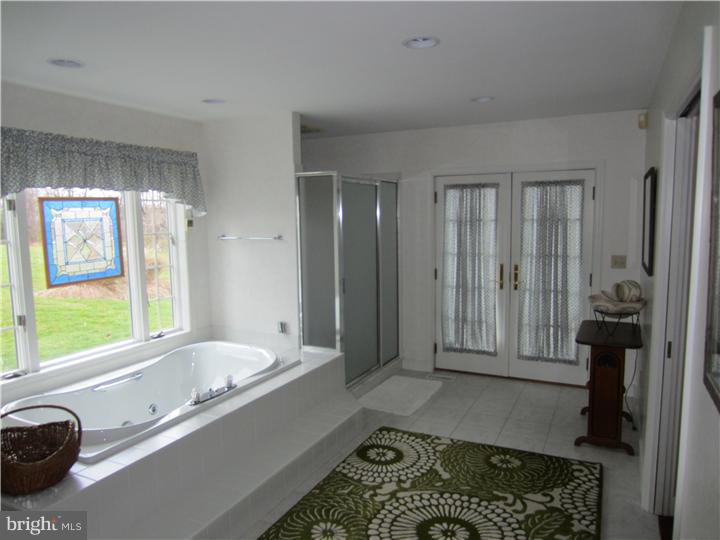 941 Church Lane Road Reading, PA 19606 - Photo 18 of 25 Master Bathroom