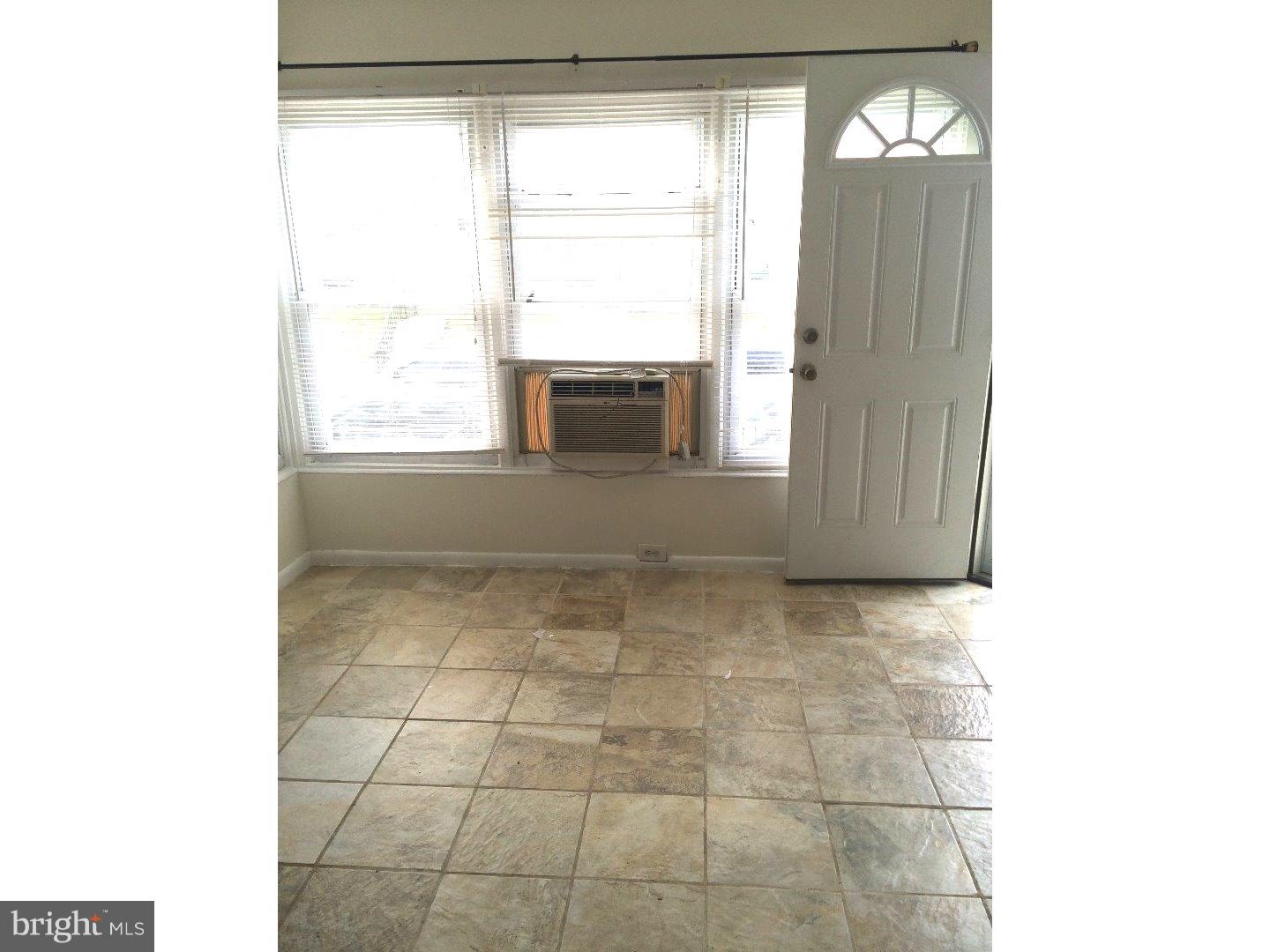 503 Littlecroft Road Upper Darby, PA 19082 - Photo 2 of 24 Foyer