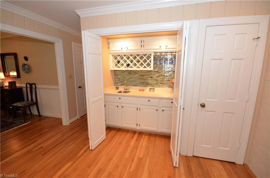 3561 York Road Winston-Salem, NC 27104 - Photo 7 of 27 Gallery Image 7