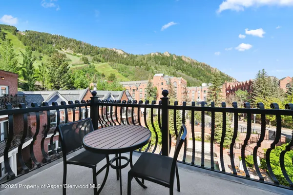 $260,000 | 415 East Dean St Unit 48 Week 8, Aspen, CO 81611
