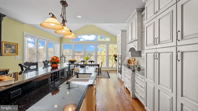 $1,500,000 | 927 Western Road, Hunt Valley, MD 21030