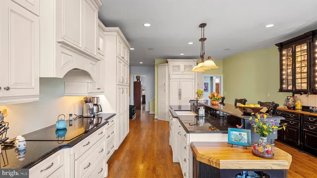 $1,500,000 | 927 Western Road, Hunt Valley, MD 21030