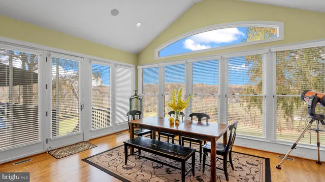 $1,500,000 | 927 Western Road, Hunt Valley, MD 21030