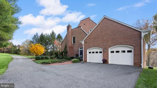 $1,500,000 | 927 Western Road, Hunt Valley, MD 21030