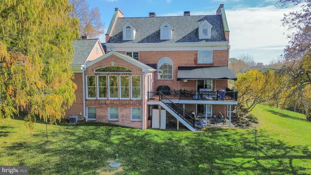 $1,500,000 | 927 Western Road, Hunt Valley, MD 21030