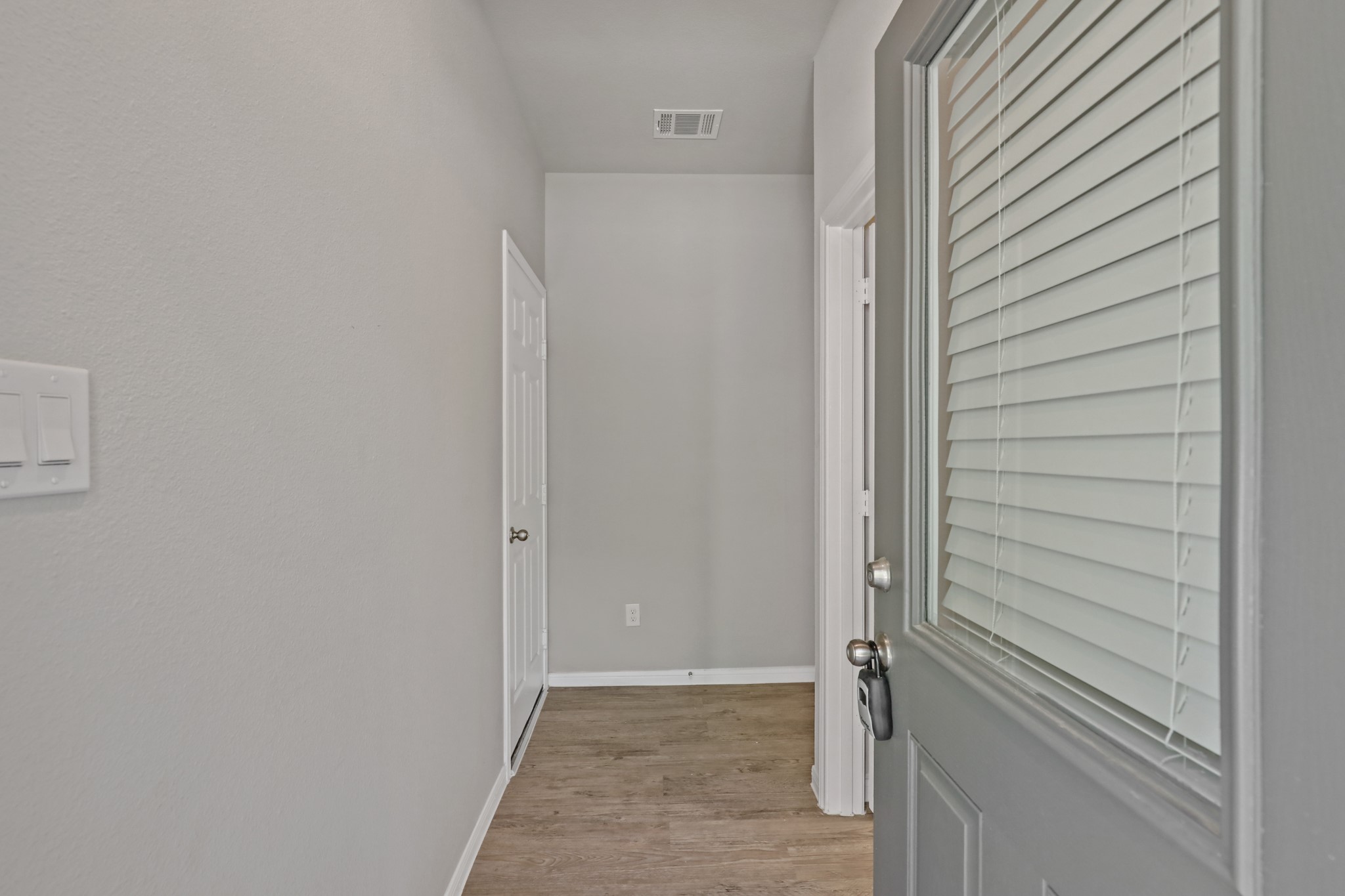 13514 Axel Lane Houston, TX 77047 - Photo 25 of 34 a view of a bathroom