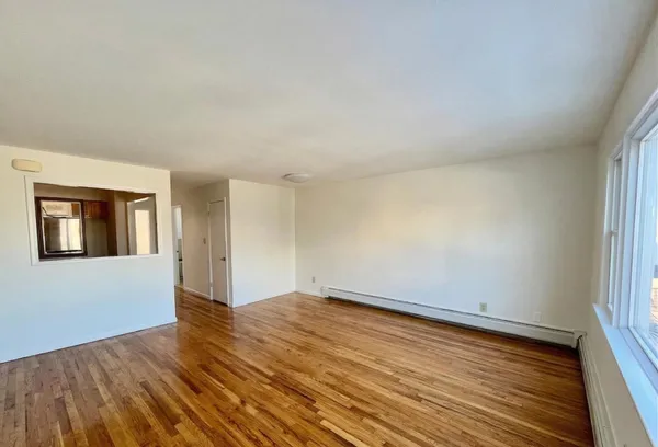 $2,300 | 203 Zabriskie Street, Unit 2, Jersey City, NJ 07307