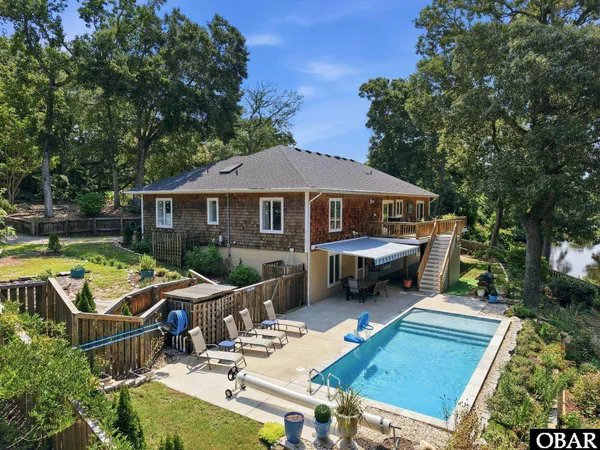 $1,249,000 | 3 Redbay Lane, Southern Shores, NC 27949